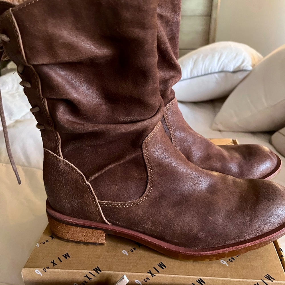 Sharnell Low Waterproof Leather Cold Weather Boots- Sofft